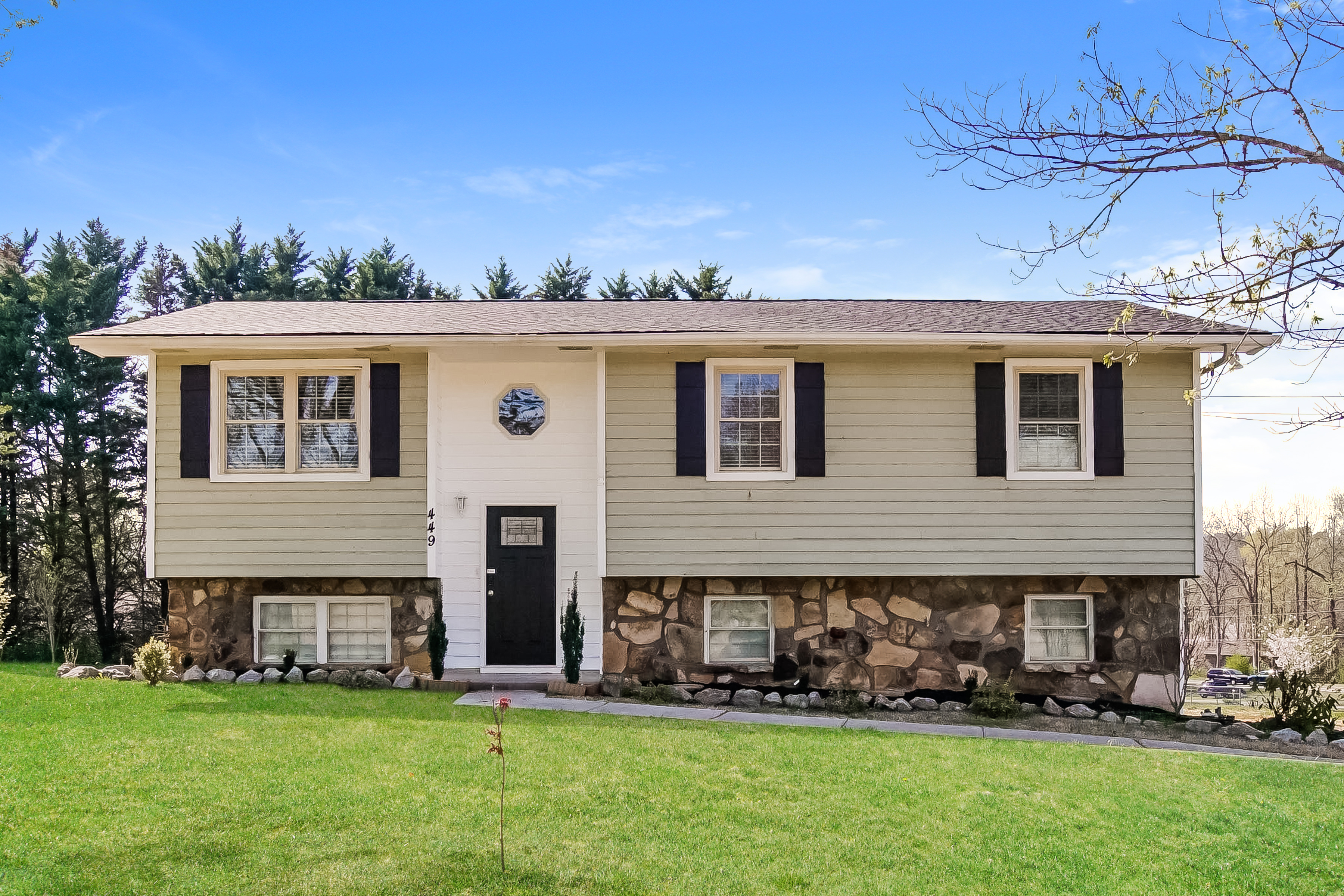 449 WATER OAK DR SEYMOUR, TN 37865